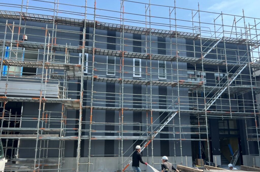 建設中新社屋3/2現在